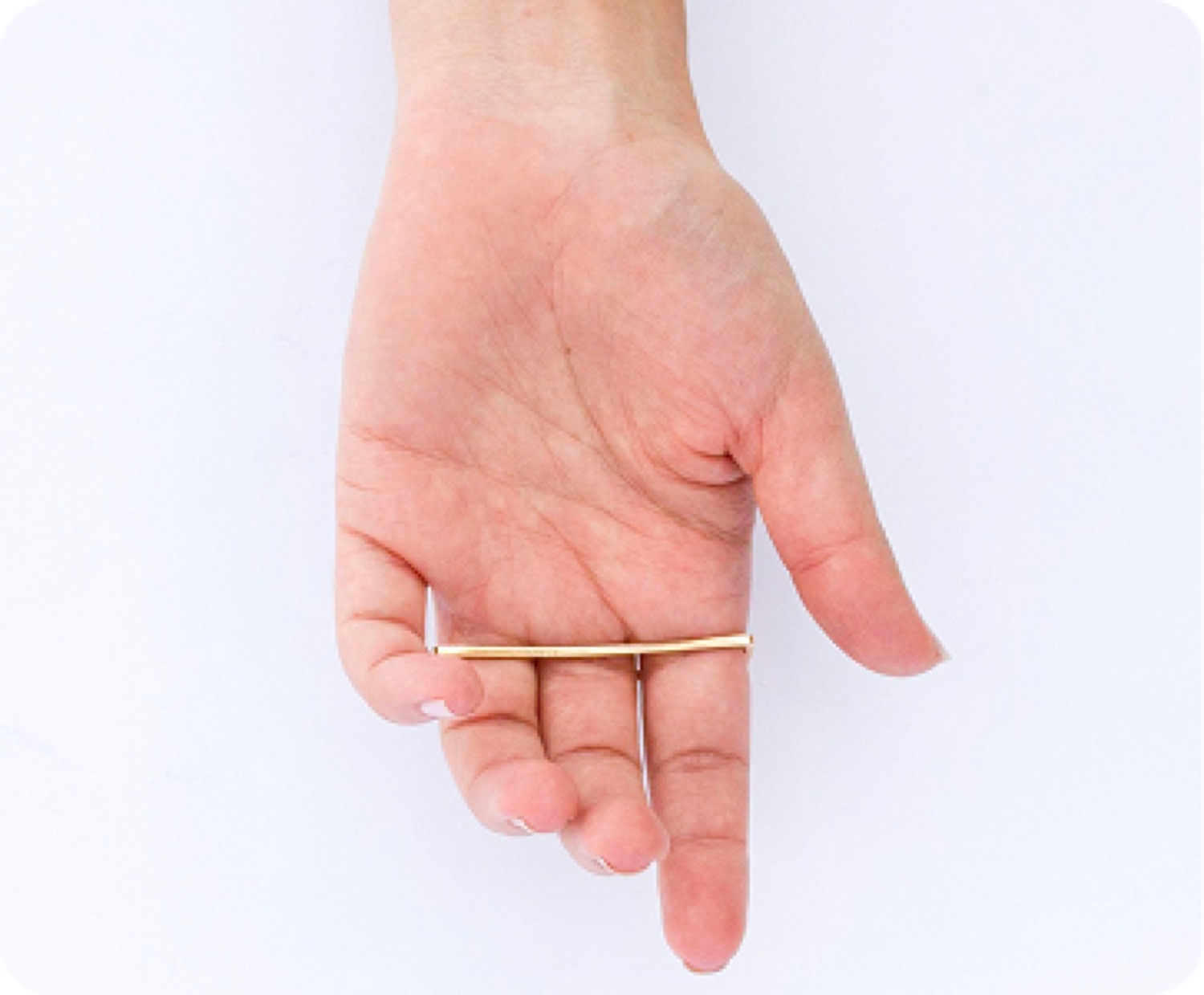 An open palm with a bar ring across two fingers